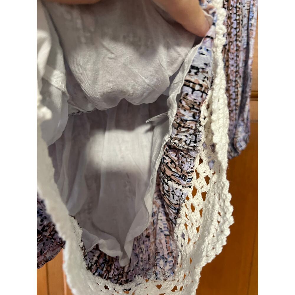 NWT Rumor Boutique Women's Off Shoulder Boho Crochet Romper Purple Size XS - Picture 7 of 14